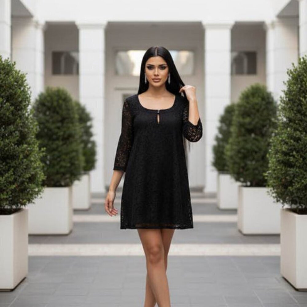 BLACK LACE DRESS